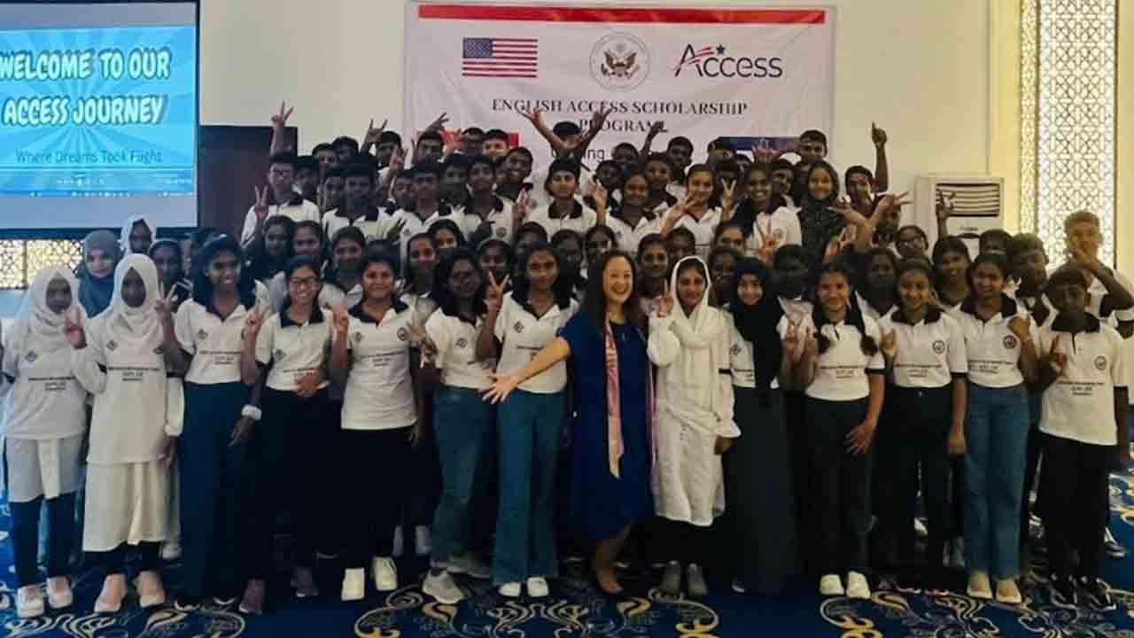 ஆங்கில Access புலமைப்பரிசில் நிகழ்ச்சித்திட்டம் நிறைவு