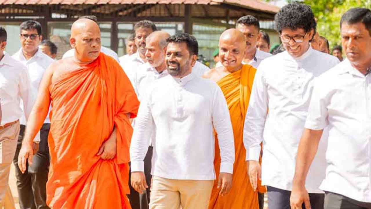 அரச நிறுவனங்களை மீட்டெடுக்க நாம் செயற்பட்டு வருகிறோம்