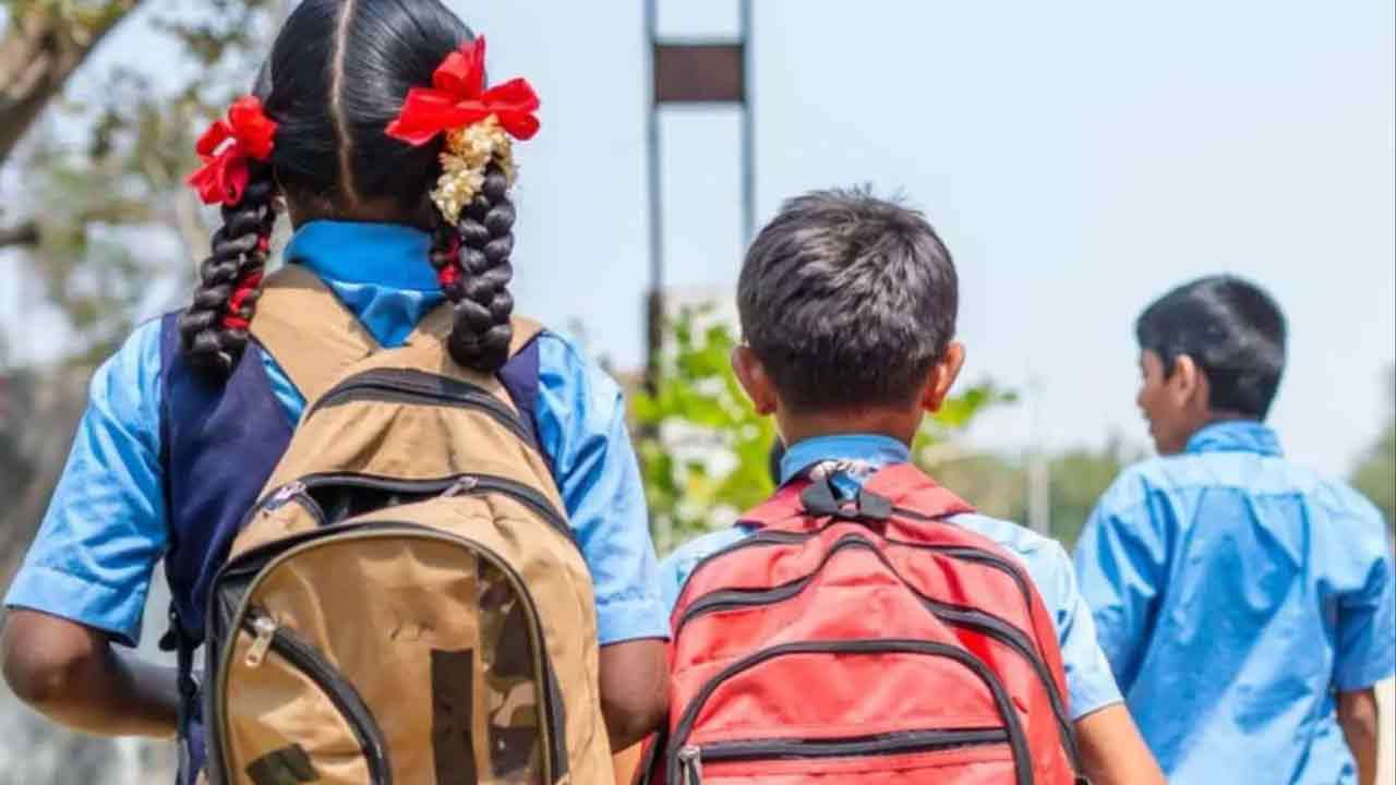 பாடசாலைகளுக்கு நாளை அரைநாள் விடுமுறை! 