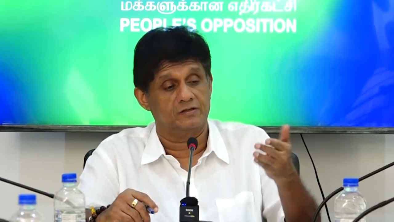 மருந்தகங்களில் தகுதிவாய்ந்த மருந்தாளுநர்கள் வேண்டும்