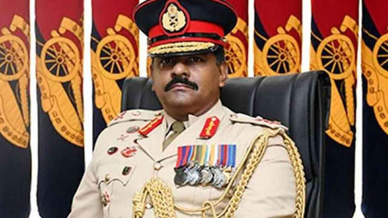 இராணுவ தளபதியின் சேவைக் காலம் நீடிப்பு