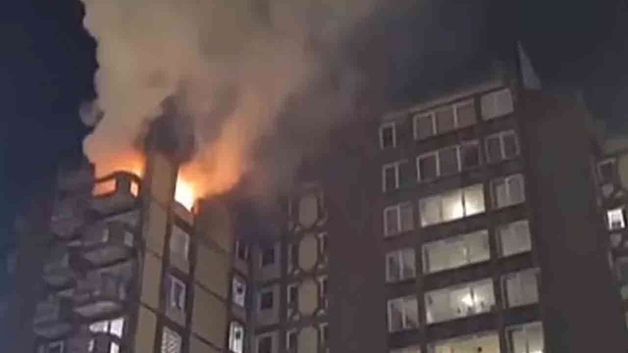 முதியோர் இல்லத்தில் ஏற்பட்ட தீ விபத்தில் சிக்கி 11 பேர் பலி