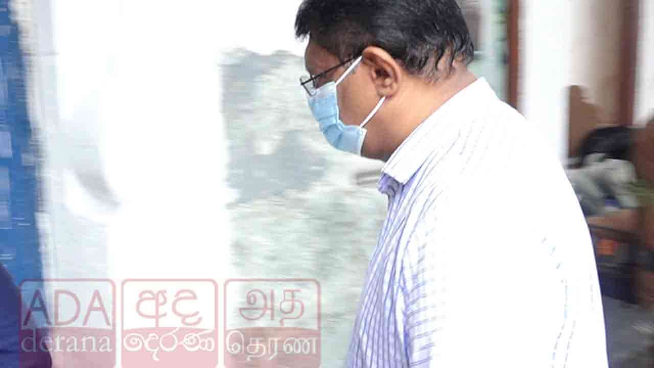 முன்னாள் எம்.பி நாலக கொடஹேவா சி.ஐ.டியில்