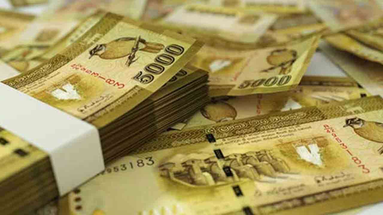 முதல் 11 மாதங்களில் அரச வருமானம் 4900 பில்லியனை கடந்தது