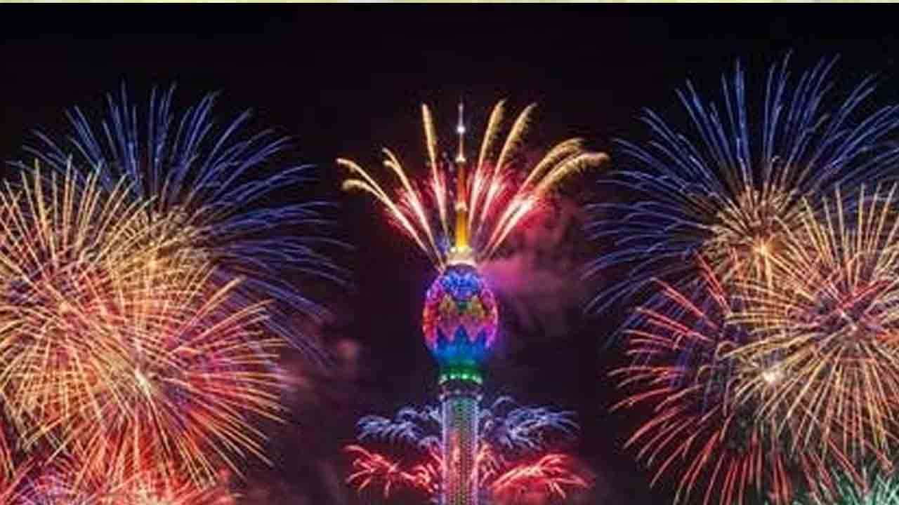 2026 புத்தாண்டுப் பிறந்தது: இலங்கையர்கள் உற்சாகத்துடன் வரவேற்பு