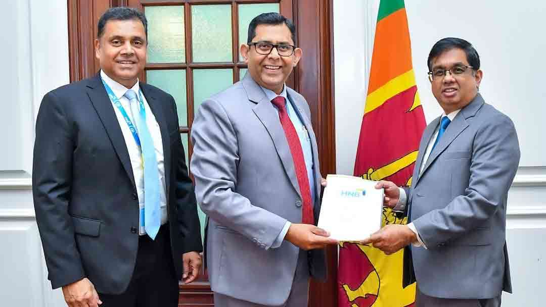 டிட்வா புயல் நிவாரணப் பணிகளுக்காக 100 மில்லியன் ரூபா நிதி ஒதுக்கீடு செய்த HNB