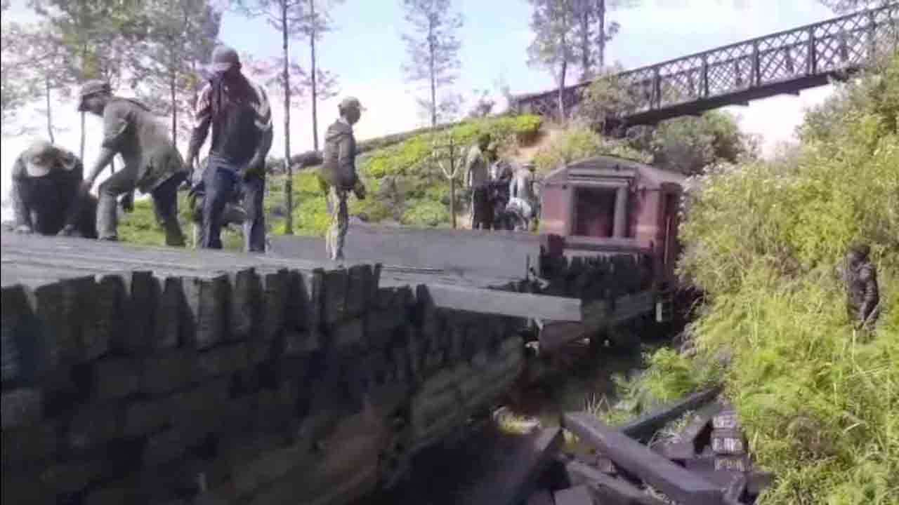 மலையகப் புகையிரதப் பாதைகளைச் சீரமைக்கும் பணிகள் தீவிரம்!