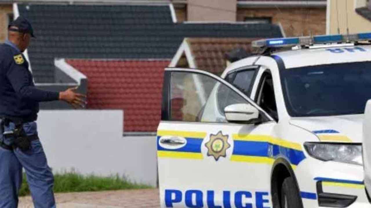 தென்னாப்பிரிக்காவில் துப்பாக்கிச் சூடு: 7 பேர் பலி