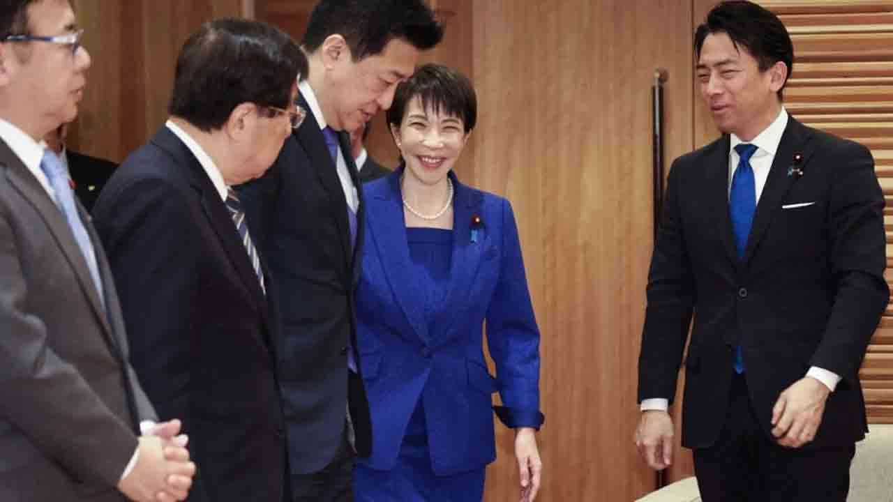 திடீர் பொதுத் தேர்தலுக்காக ஜப்பானிய பாராளுமன்றம் கலைப்பு