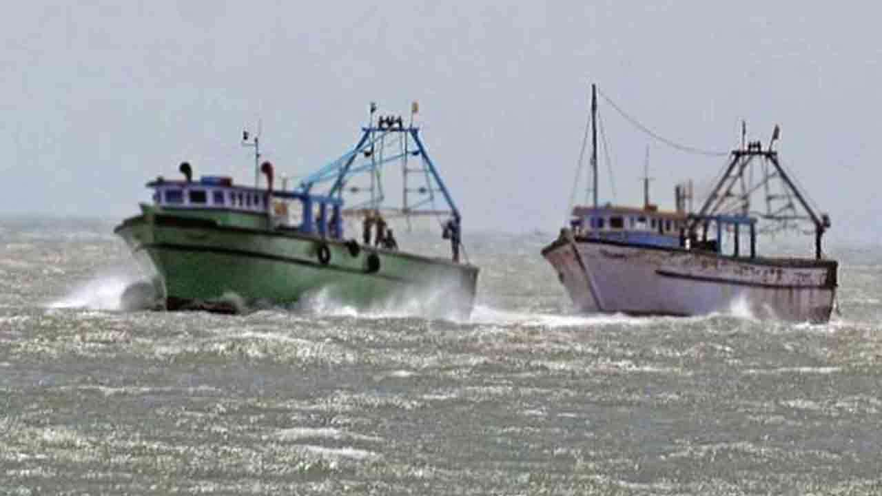 நெடுநாள் மீன்பிடி படகுகளில் சிக்கிய பாரியளவான போதைப்பொருள்