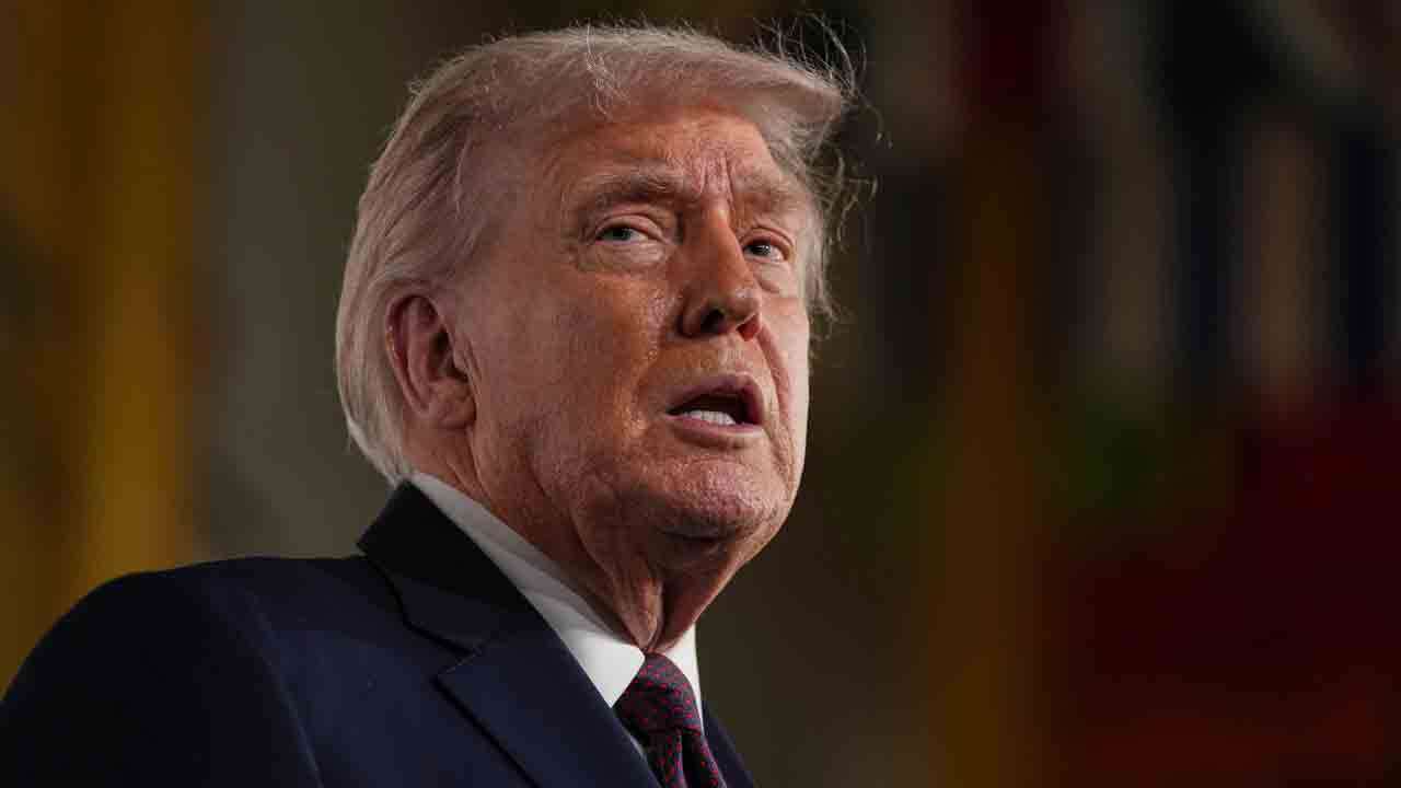 கனடா விமானங்களுக்கு 50 சதவீத வரி! டிரம்ப் எச்சரிக்கை