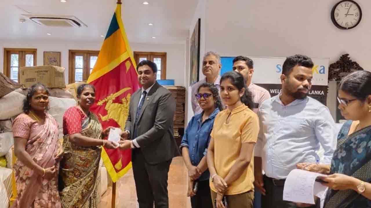 இலங்கை மக்களுக்கு தமிழக மறுவாழ்வு முகாம் வாழ் தமிழர்களின் பேருதவி!