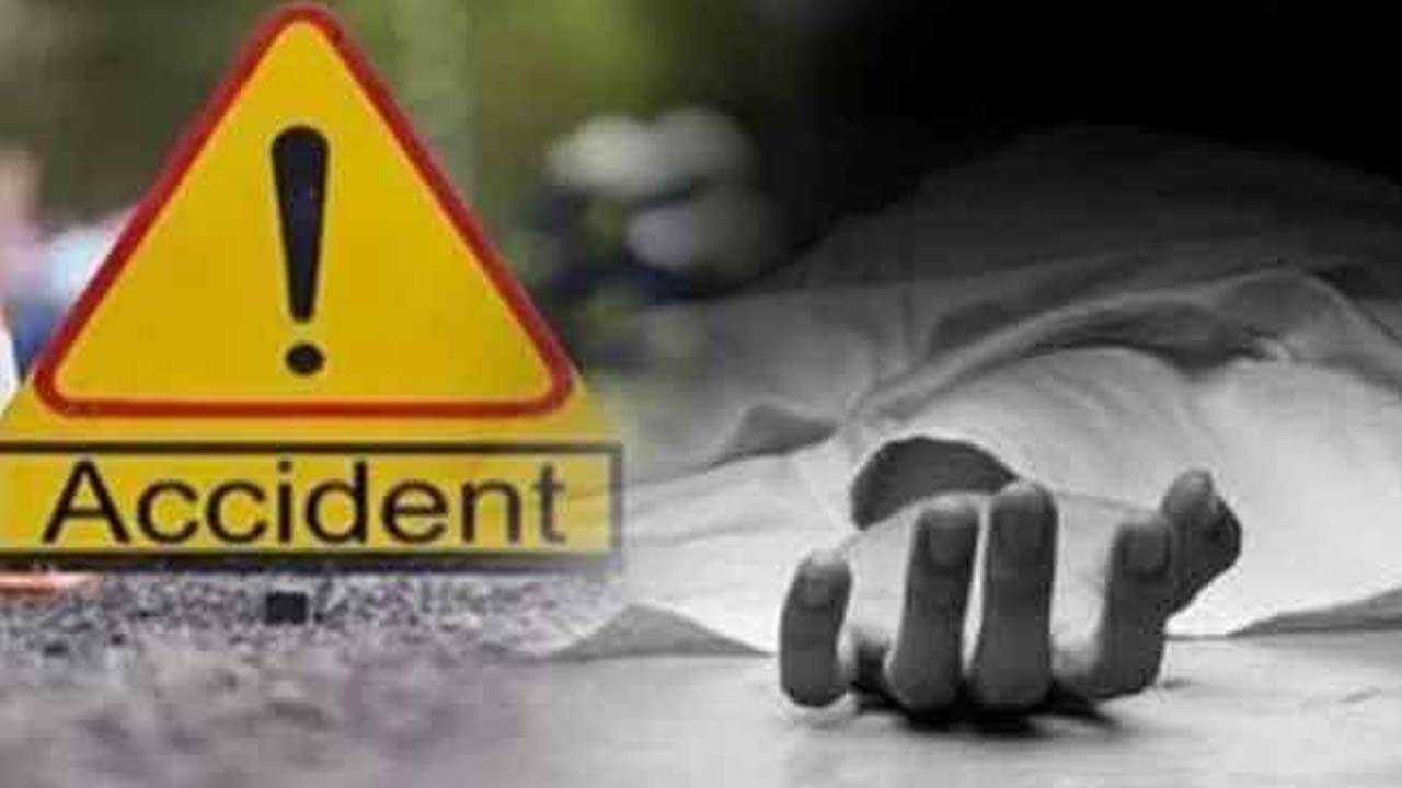 முறுகலில் வீதிக்கு தள்ளப்பட்ட நபர் வாகனத்துடன் மோதி பலி