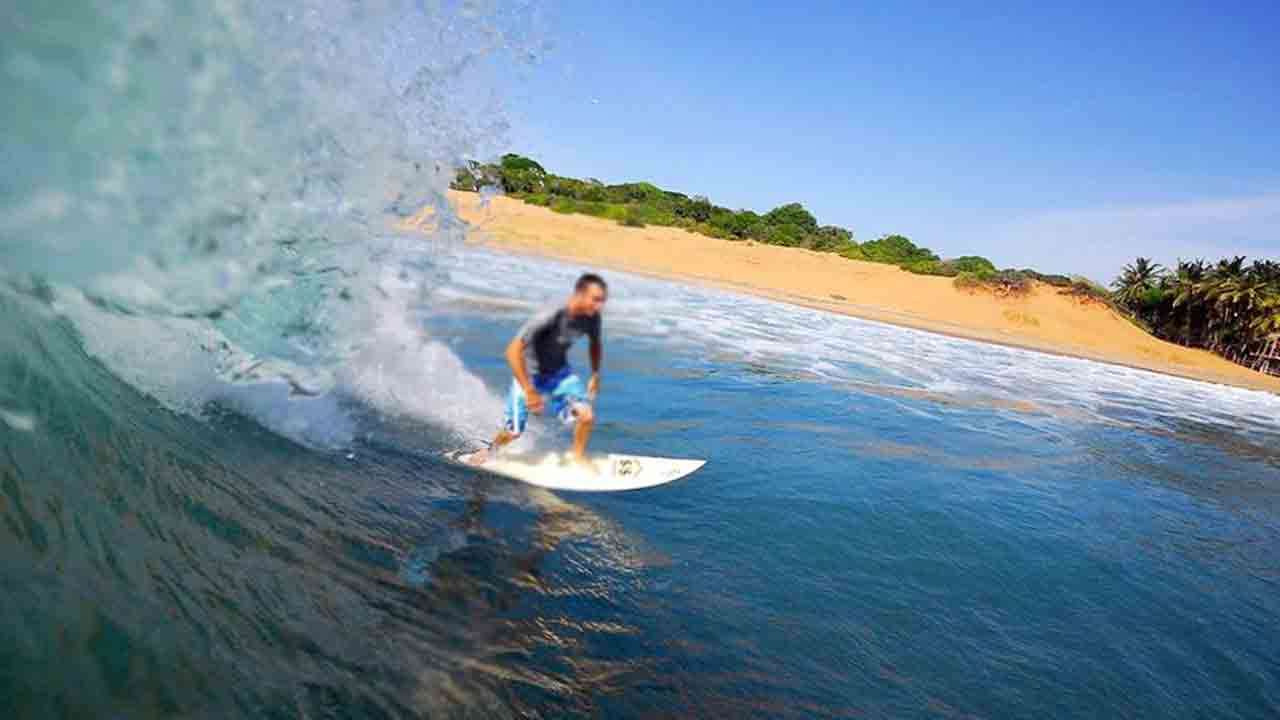 அறுகம்பைக்கான பயணக்கட்டுப்பாட்டை இஸ்ரேலும் தளர்த்தியது