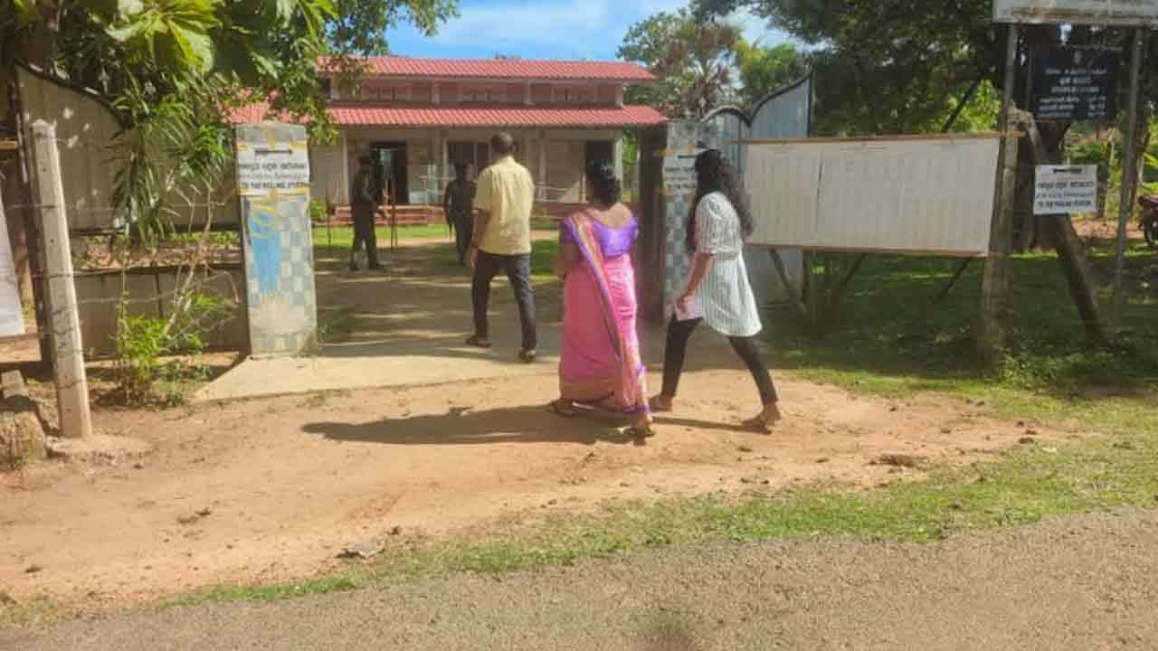 நண்பகல் 12 மணிவரையான வாக்களிப்பு சதவீதம்