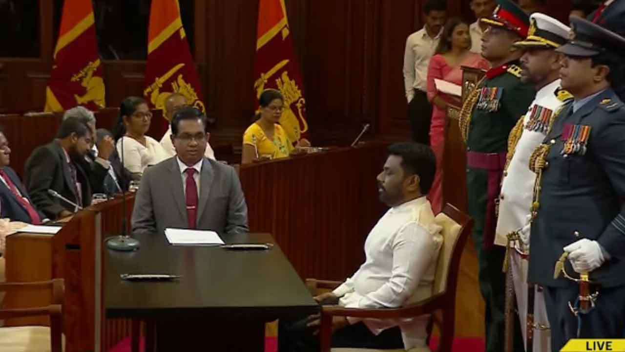 அமைச்சரவை பதவிப் பிரமாணம்- நேரலை