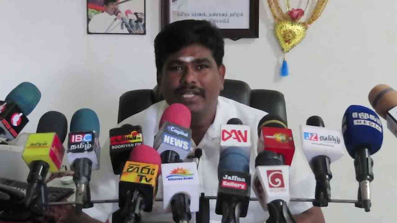 தேசிய பட்டியல் ஆசனம் மீள பெறப்பட வேண்டும்!