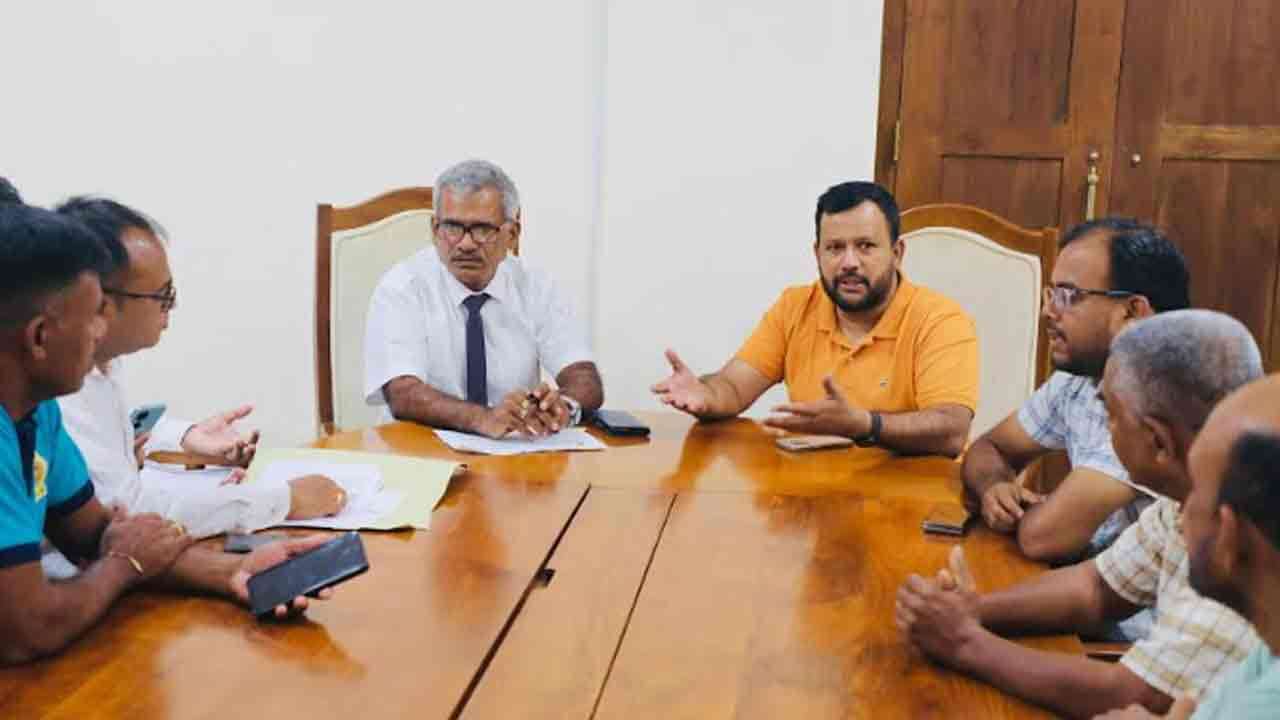 உணவுகளை வழங்க நடவடிக்கையை முன்னெடுங்கள்!
