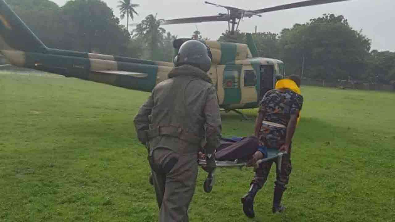 சிகிச்சைக்காக உலங்கு வானூர்தி மூலம் அனுப்பி வைப்பு!