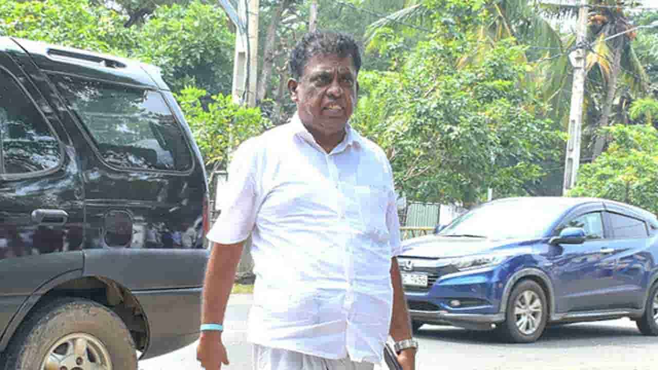 பிரபாகரனின் பிறந்த தினம் - பொலிஸார் விசாரணை!