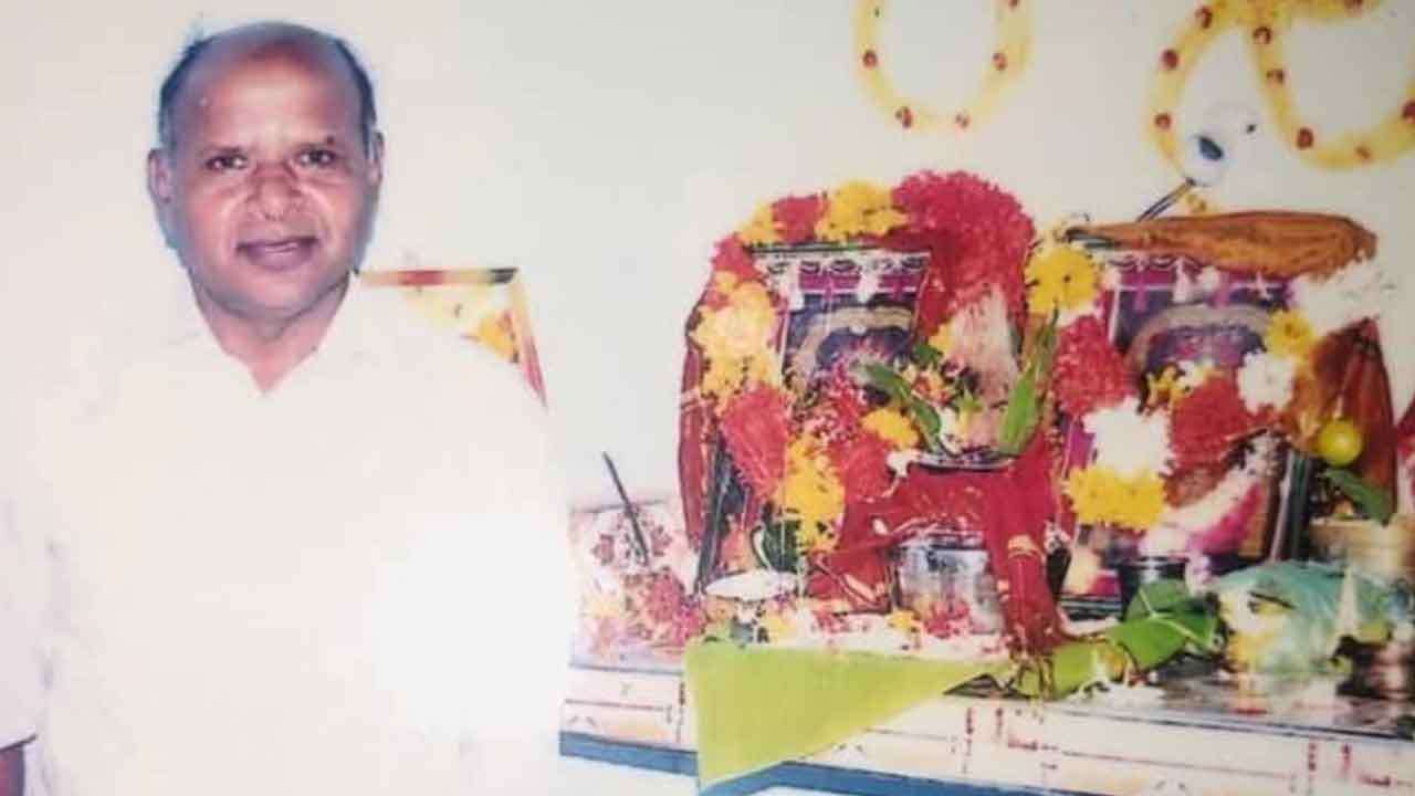 யானைத் தாக்கி முன்னாள் கிராம சேவகர் பலி
