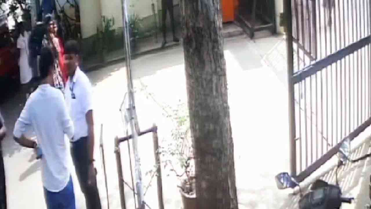 உத்தியோகத்தர்களை அச்சுறுத்திய அர்ச்சுனா! 