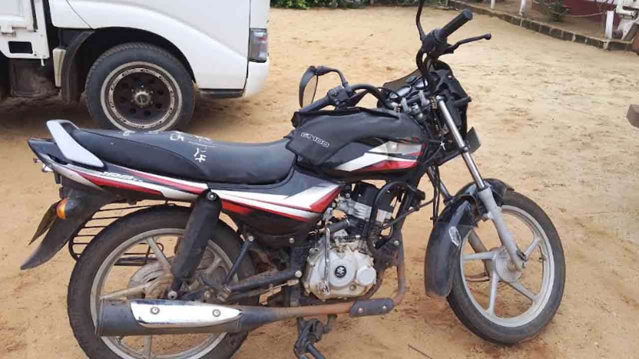 புத்தளம் பகுதியில் இடம்பெற்ற வாகன விபத்தில் இருவர் உயிரிழப்பு
