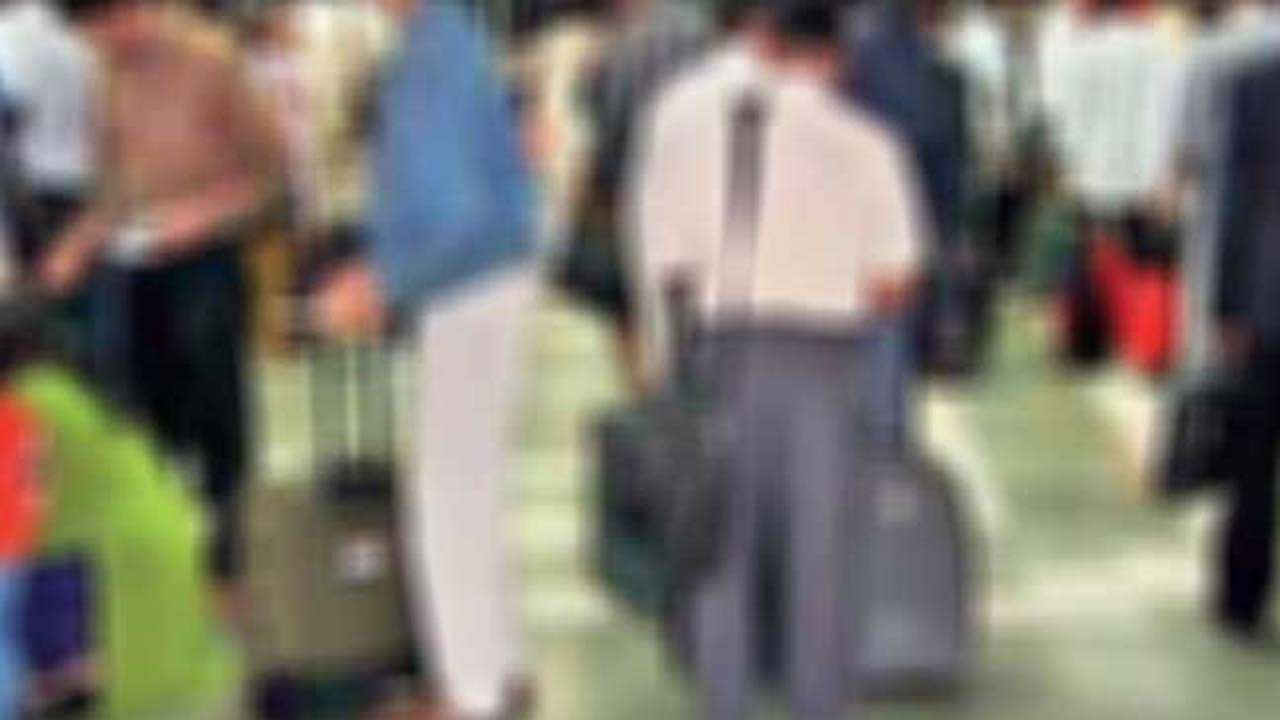 இஸ்ரேல் சென்ற இலங்கையர்கள் குழுவை நாடு கடத்த தீர்மானம்