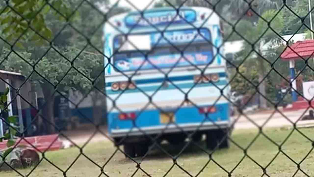 தனியார் பேருந்து மோதியதில் ஒருவர் பலி