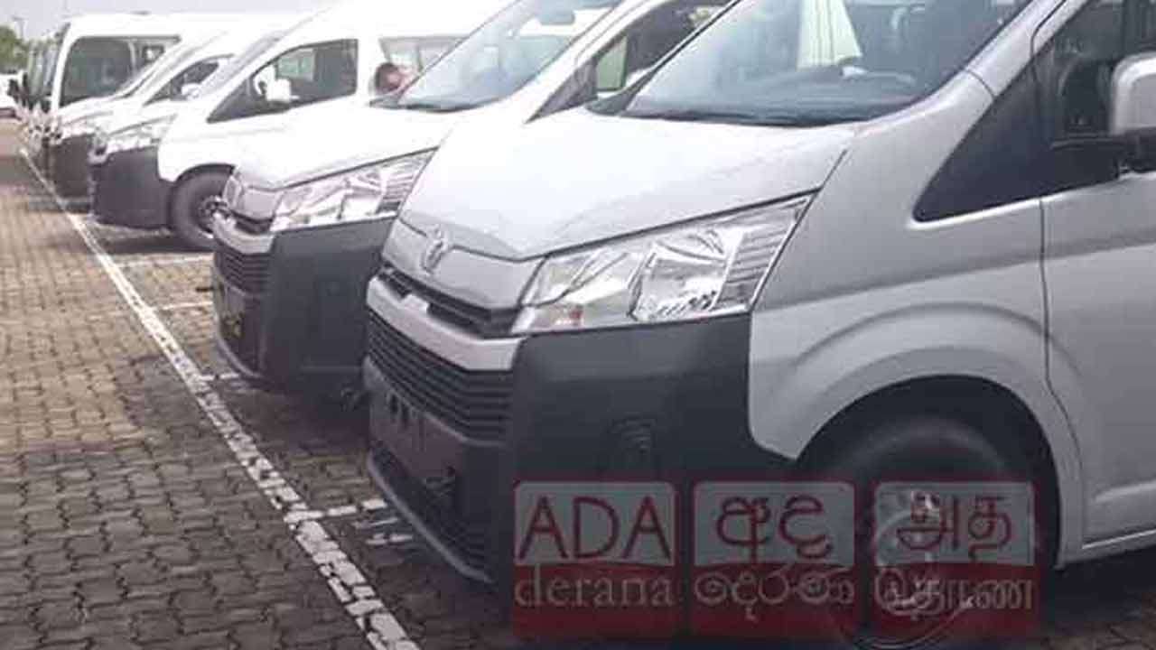 புதிய வாகனங்களை இறக்குமதி செய்துள்ள டொயோட்டா லங்கா