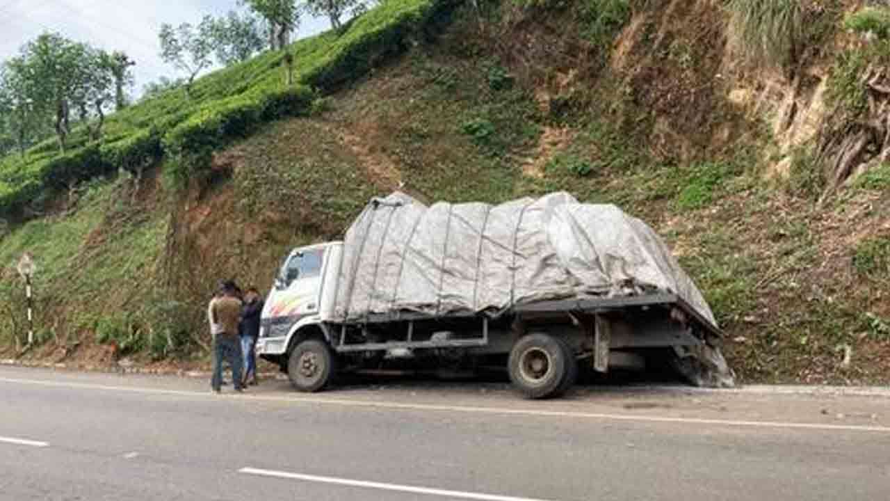 நானுஓயாவில் லொறி விபத்து
