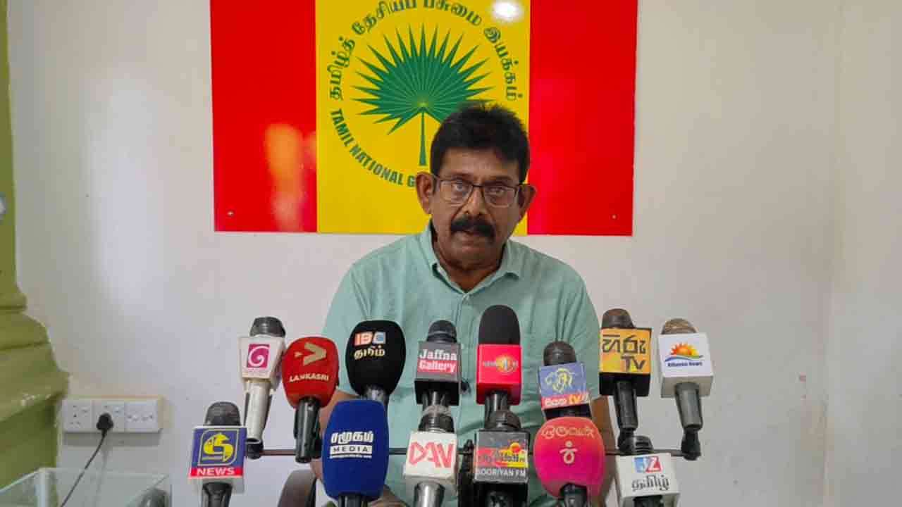 ஆபிரிக்கா பெரும் நத்தைகளைக் கட்டுப்படுத்த வேண்டும்!