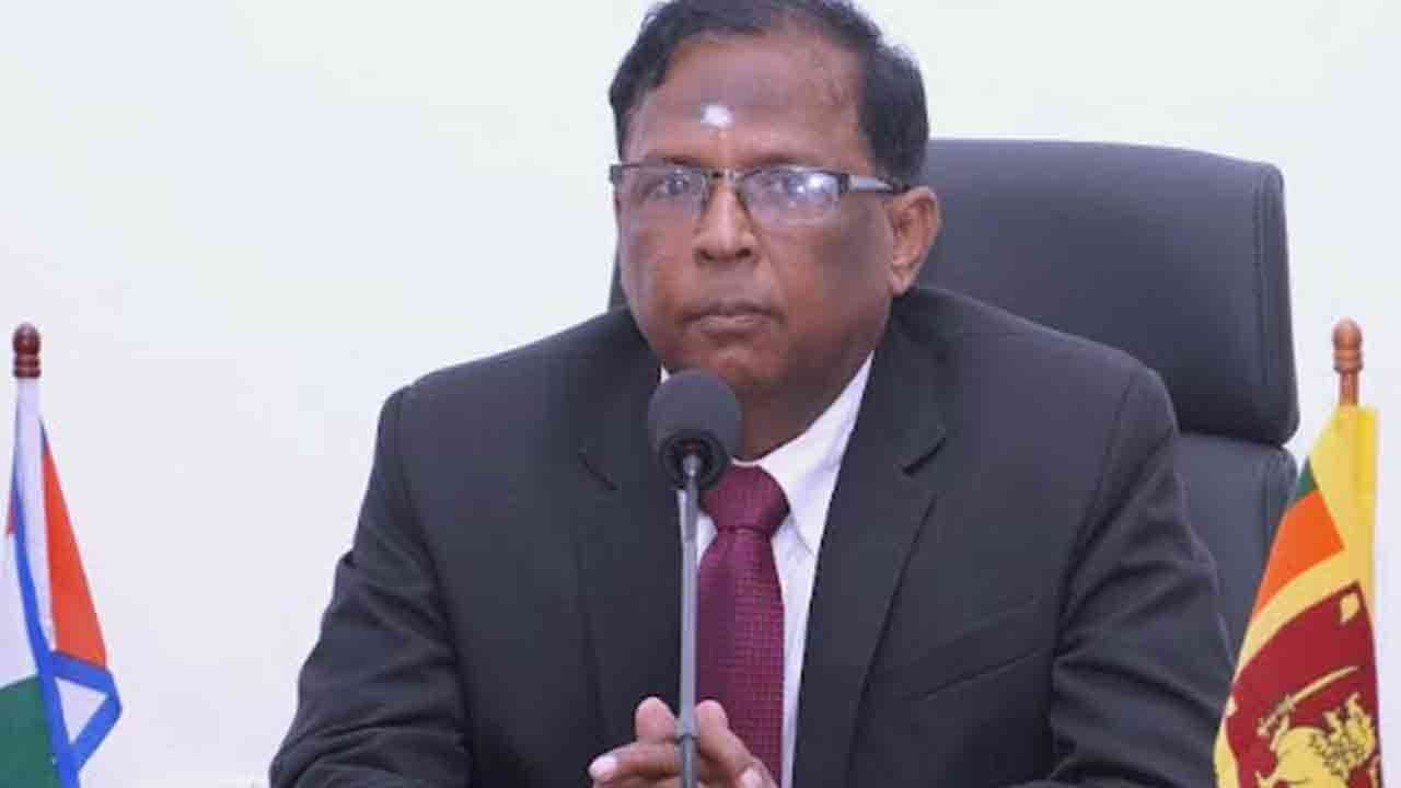 வளமான எதிர்காலத்தை உருவாக்க அயராது உழைப்போம்!