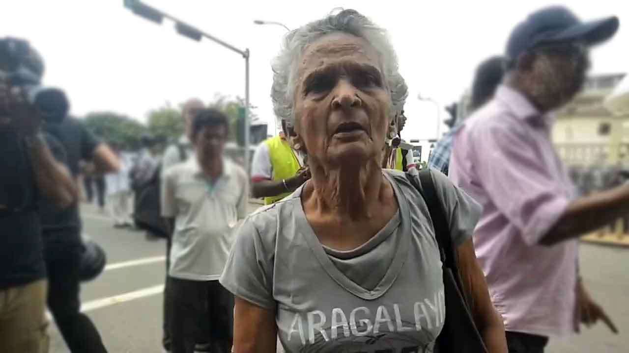 ஜீன் எண்டி மீது தாக்குதல்