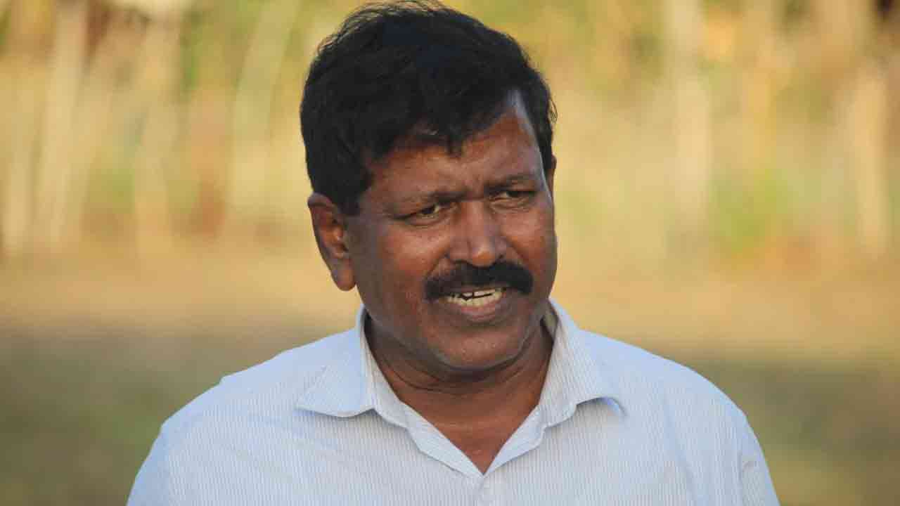 ஆசிரியர் வெற்றிடங்கள் உடன் நிரப்பப்பட வேண்டும்!