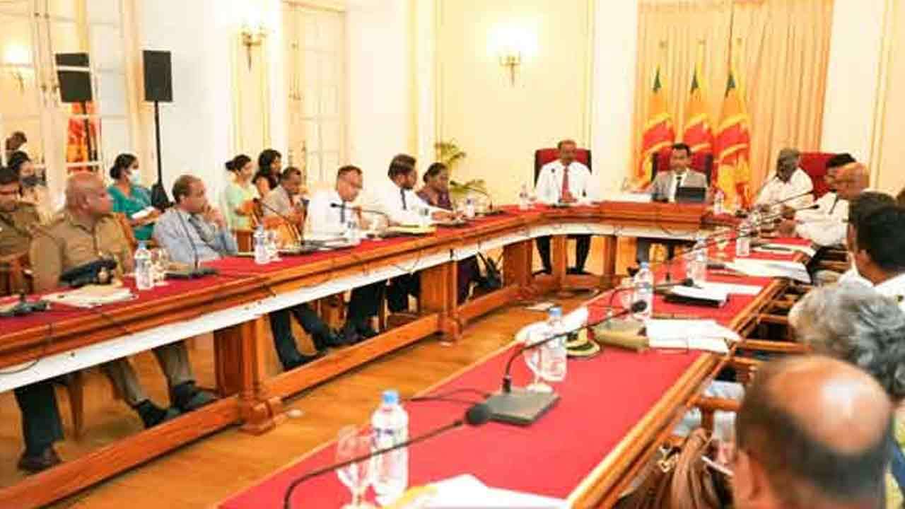 சீகிரியாவில் சுற்றுலா பிரச்சனைகளை தீர்ப்பதற்கான கலந்துரையாடல்