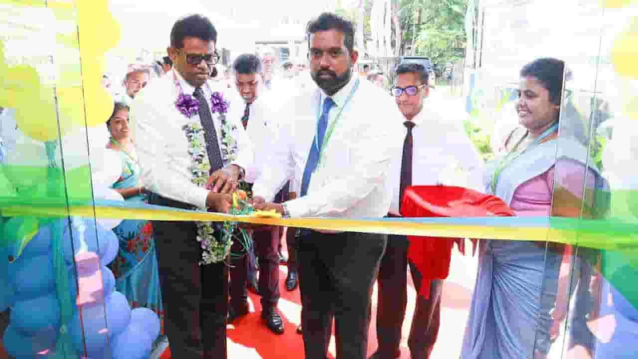 பாணந்துறை நகரில் தனது புதிய கிளையை நிறுவிய HNB FINANCE