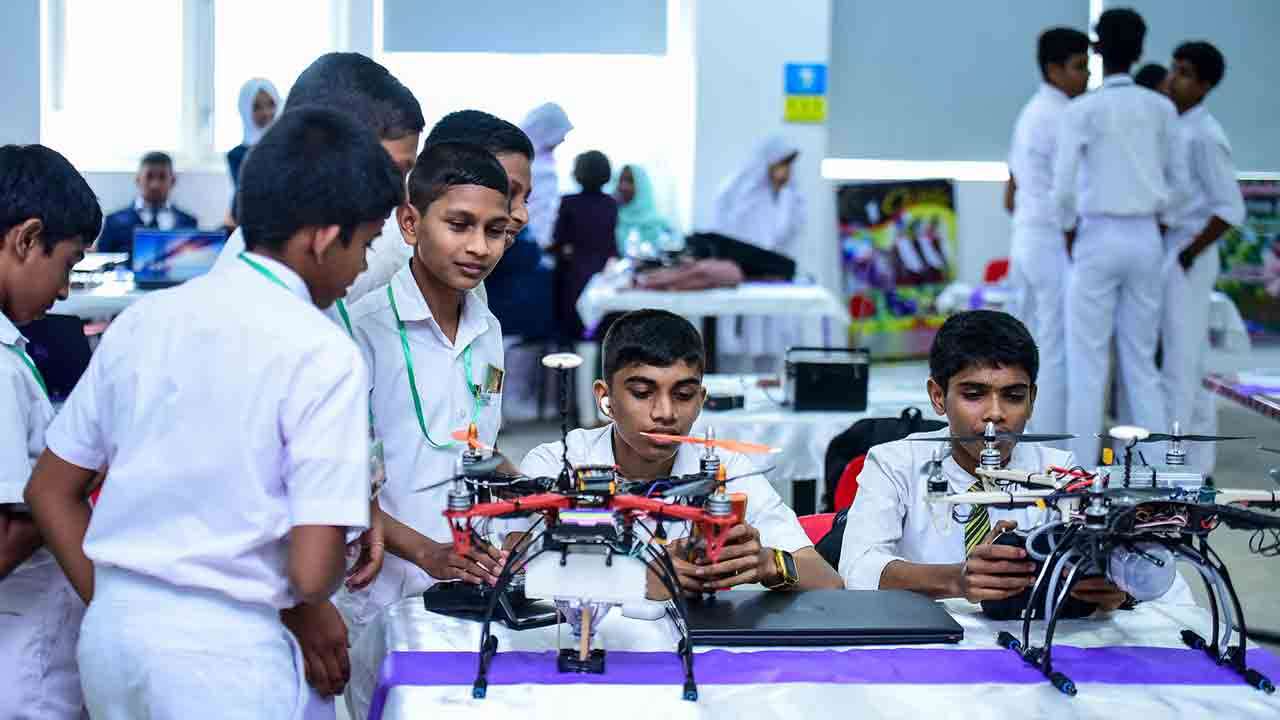 இலங்கையிலுள்ள அடுத்த தலைமுறை கண்டுபிடிப்பாளர்களை காட்சிப்படுத்திய SLIIT SciFest 2024