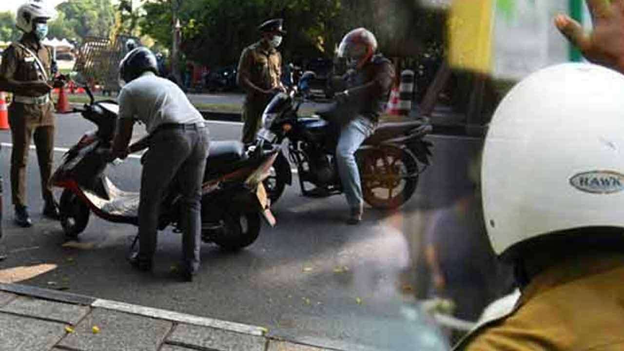 பொலிஸாரின் இரு விசேட போக்குவரத்து திட்டங்கள்