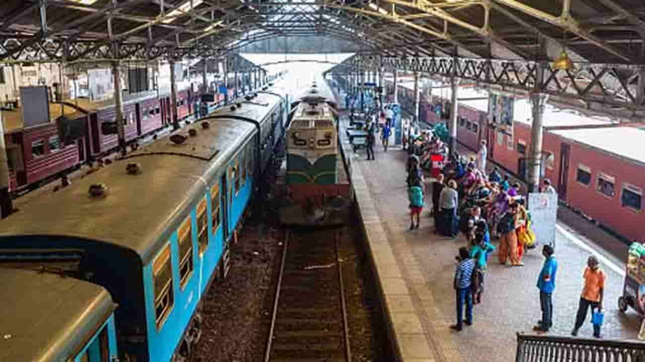 பண்டிகை காலத்தை முன்னிட்டு விசேட ரயில் சேவை