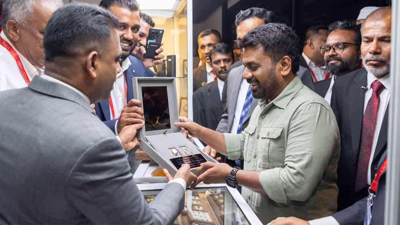 ஜனாதிபதி தலைமையில் ஆரம்பமான இரத்தினக்கல் மற்றும் ஆபரண கண்காட்சி