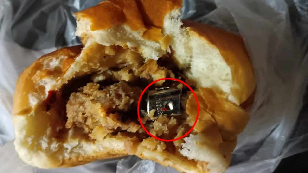 கறி பனிஸ் உள்ளே லைட்டர் பாகங்கள்!