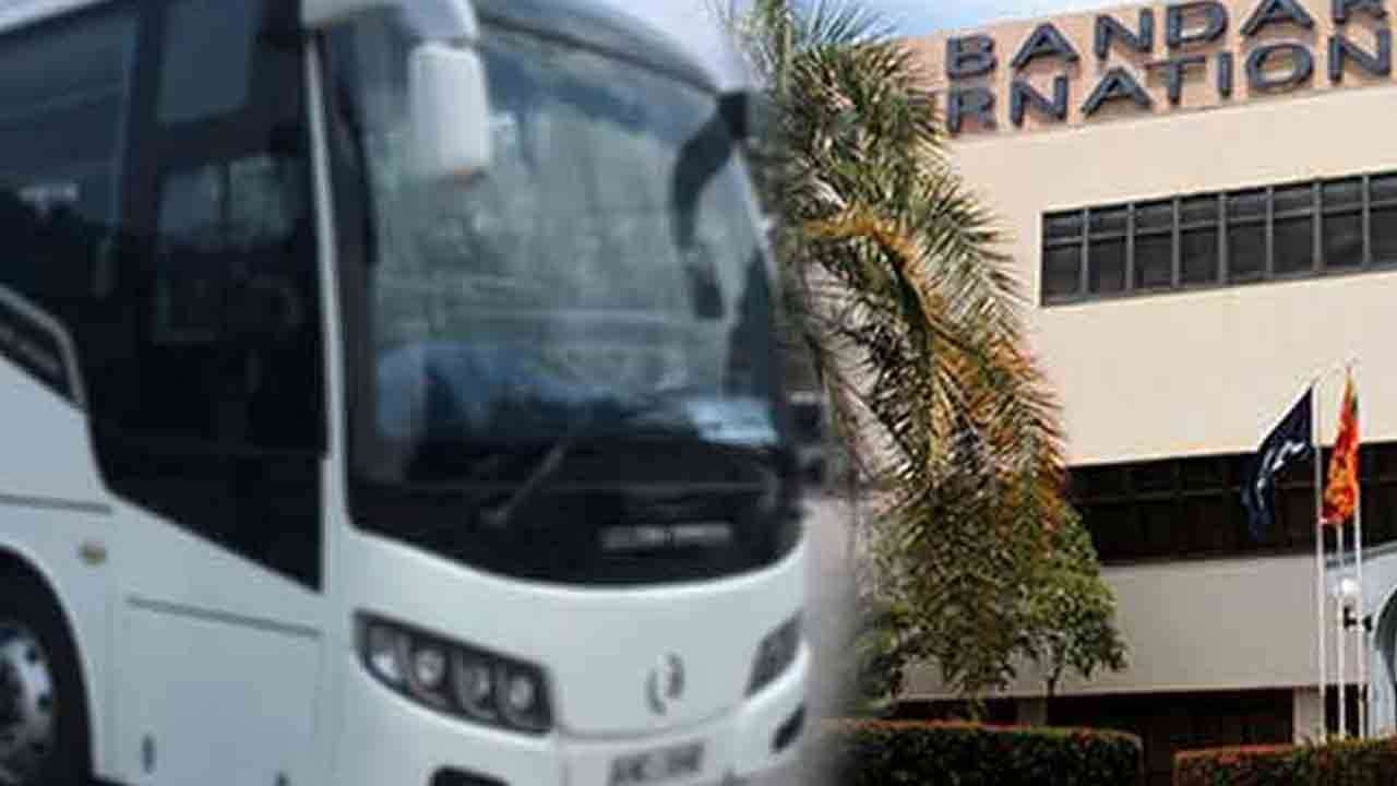 விமான நிலையத்திற்குள் சொகுசு பேருந்துகளுக்கு அனுமதி
