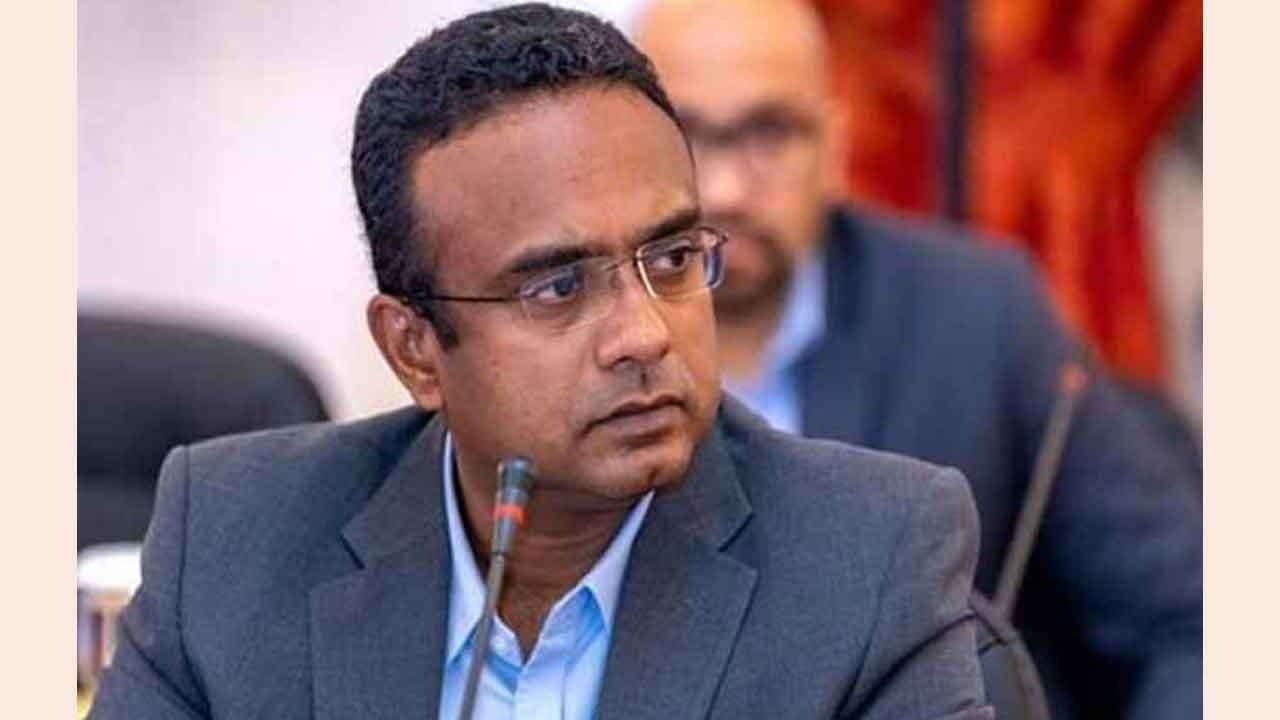 சி.ஐ.டிக்கு செல்ல தயார் - அறிவித்த மனுஷ
