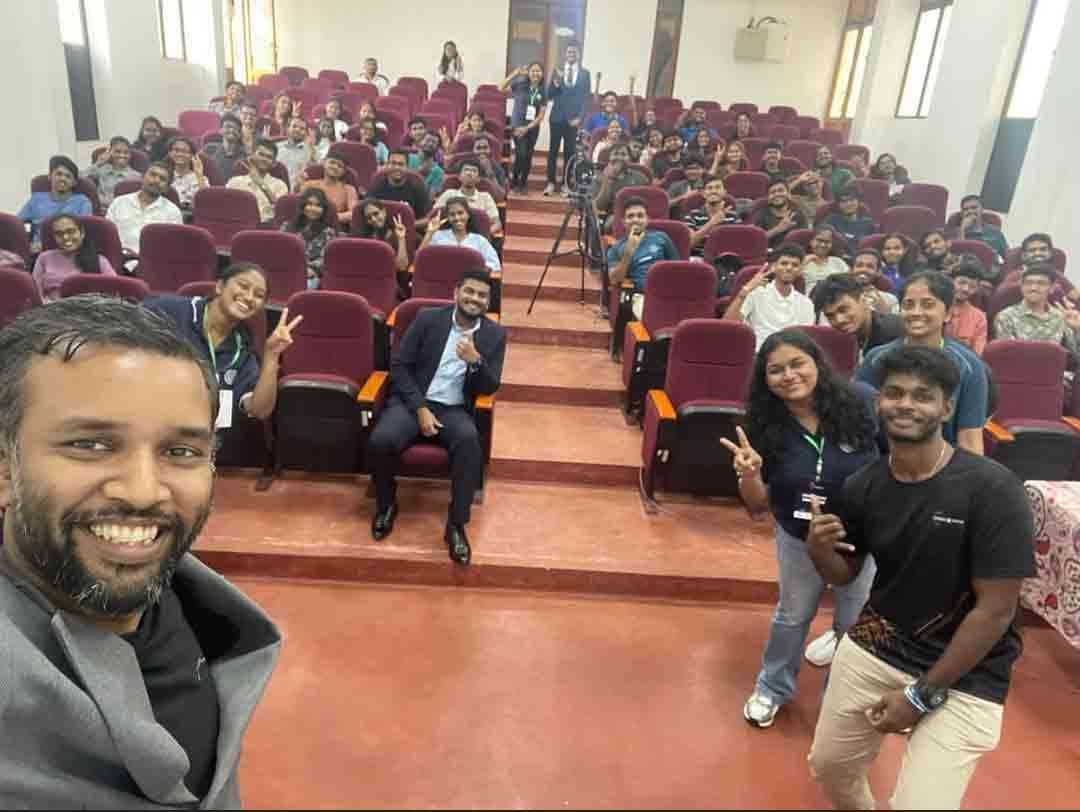 இலங்கை இளைஞர்களை அறிவியல், தொழில்முனைவு மற்றும் TikTok மூலம் வலுப்படுத்தும் ‘சஞ்சய எல்விடிகல’