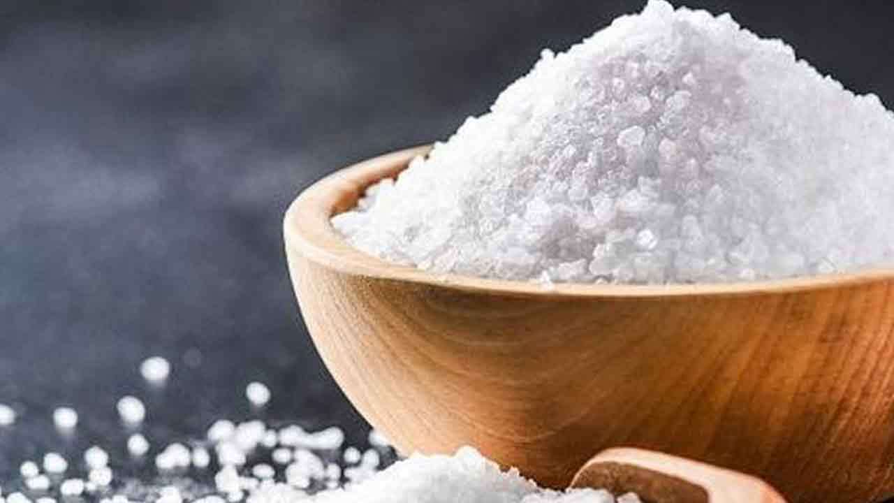 15 வருடங்களுக்கு பின்னர் இறக்குமதியான உப்பு!