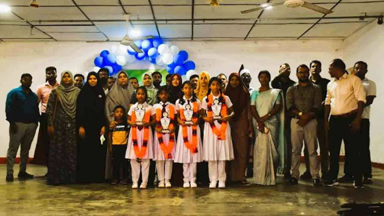 சாதனை படைத்த மாணவர்கள் கௌரவிப்பு