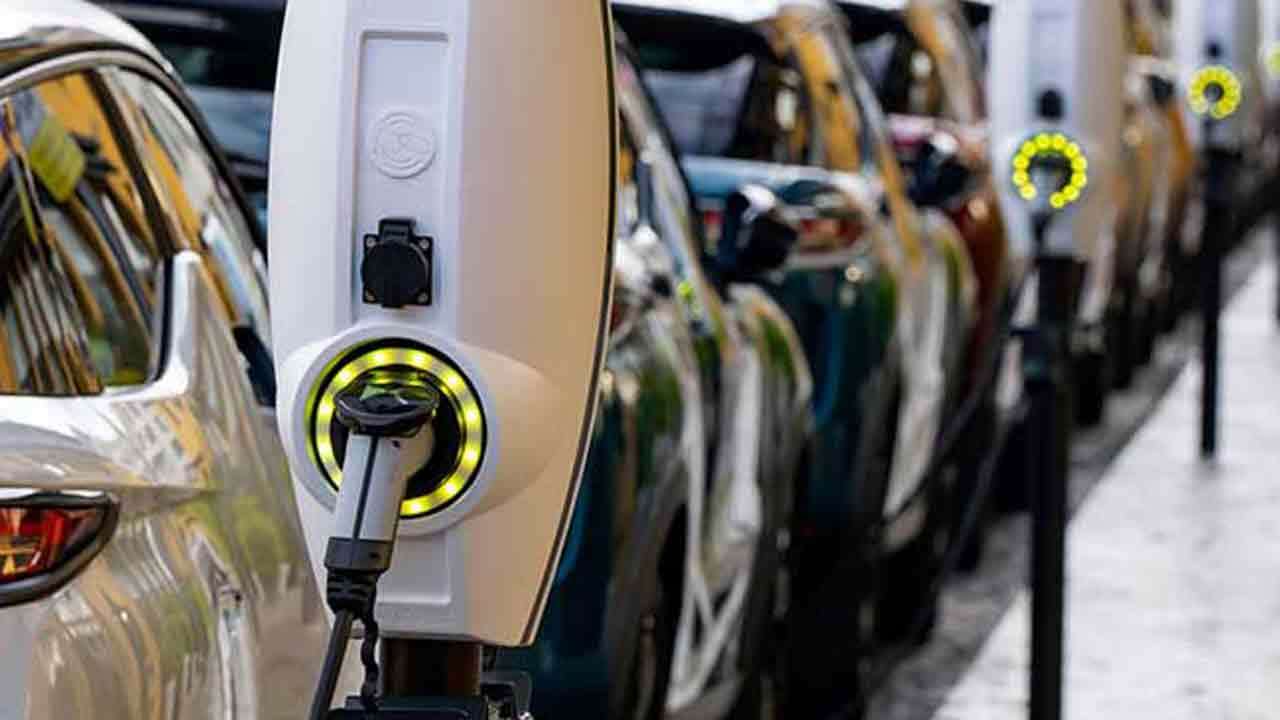 மின்சார வாகனங்களை இறக்குமதி செய்பவர்களுக்கான செய்தி