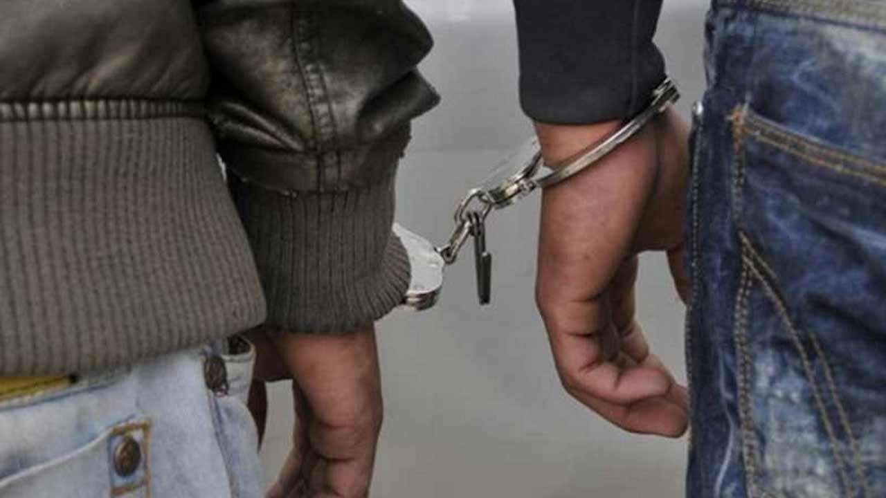 தொல்பொருள் அகழ்வில் ஈடுபட்ட  இருவர் கைது