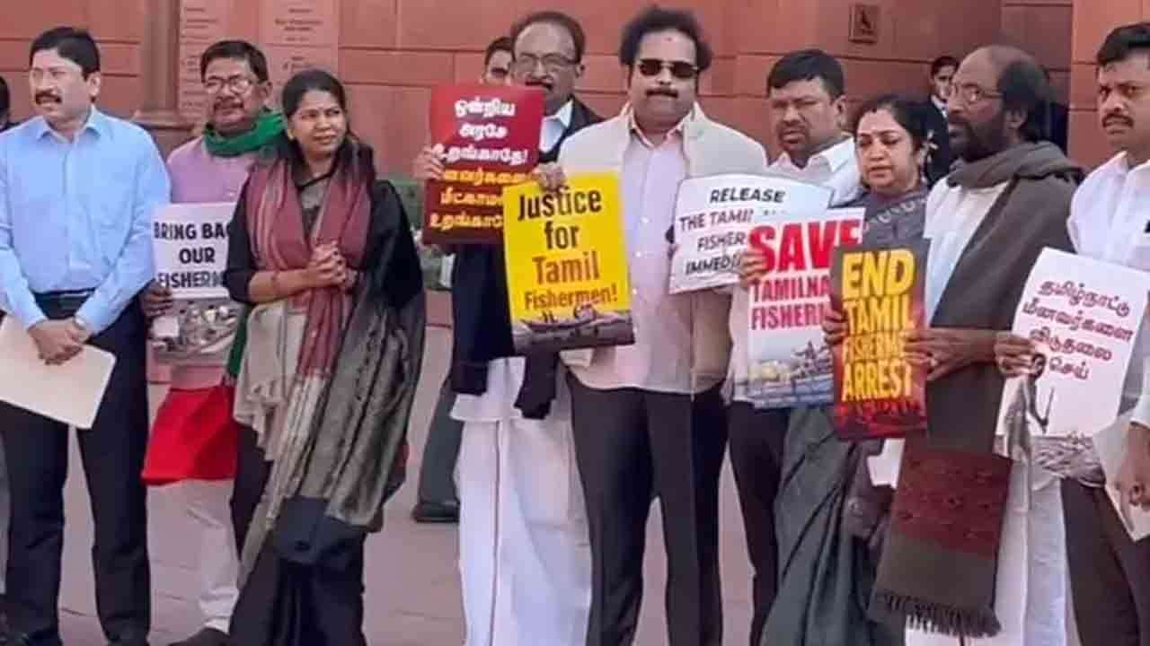 மீனவர் விவகாரம் - இந்திய பாராளுமன்றில் போராட்டம்